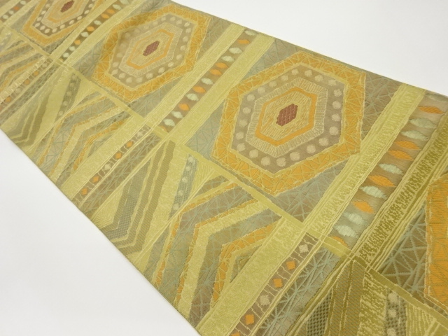 リサイクル　本場筑前博多亀甲に横段・幾何学模様織出し名古屋帯